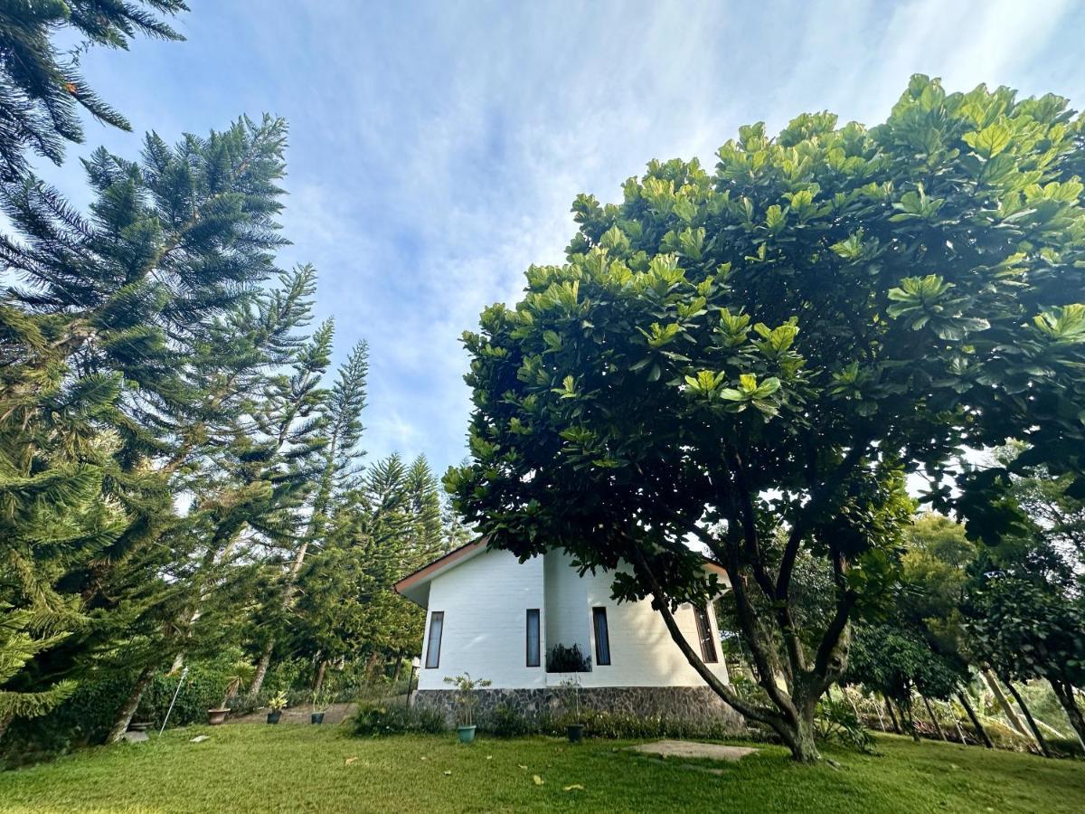 Villa Putih Le Cordon Bandung Dış mekan fotoğraf